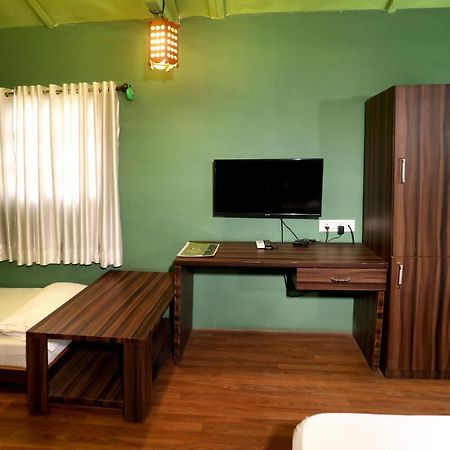 Pali Village Resort Mira-Bhayandar Ngoại thất bức ảnh
