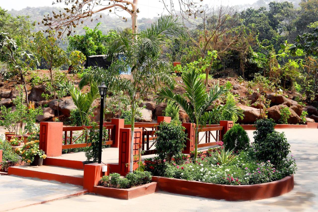 Pali Village Resort Mira-Bhayandar Ngoại thất bức ảnh